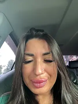 RuslanaXX online show from July 2026 06:32:02 AM