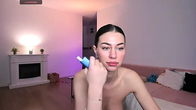 AnysaSmith online show from May 2026 12:39:01 AM