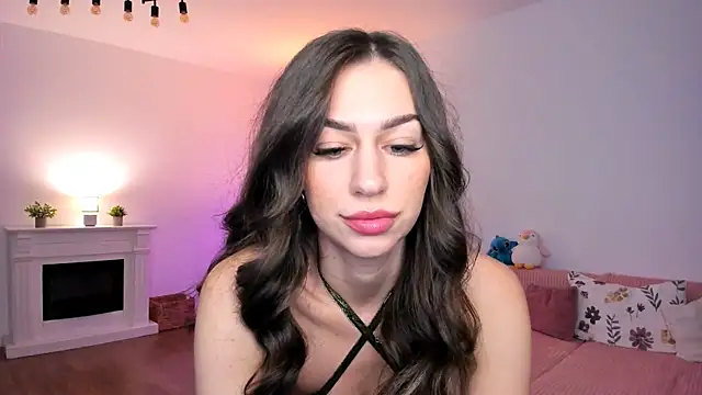 AnysaSmith online show from June 2026 09:06:02 PM