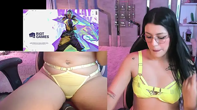 Snapshot of ValentinaGames chatting on March 2025 04:30:02 AM ValentinaGames online show from March 2025 04:30:02 AM