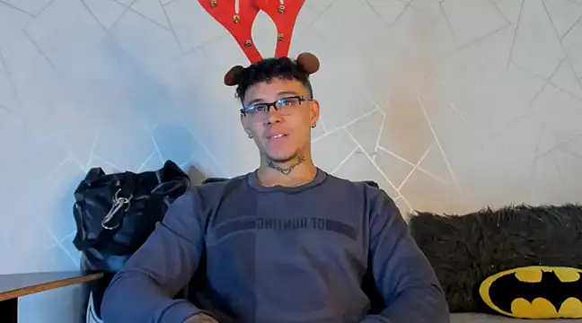 NoahhBrown online show from December 2024 03:42:01 AM