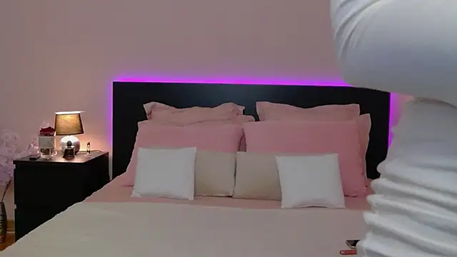 AyanaJoy online show from March 2026 12:25:02 AM