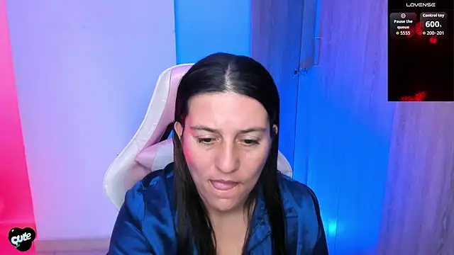 Saskyaa online show from April 2026 12:35:02 AM