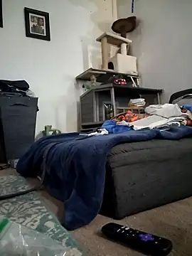 Snapshot of LongDickZee562 chatting on October 2025 06:19:02 PM LongDickZee562 online show from October 2025 06:19:02 PM