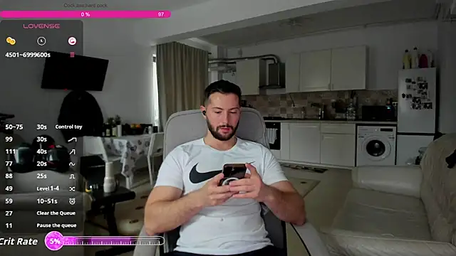 Snapshot of ZackFraser chatting on November 2025 08:33:02 AM ZackFraser online show from November 2025 08:33:02 AM