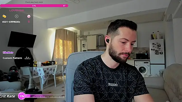 Snapshot of ZackFraser chatting on November 2025 09:41:01 AM ZackFraser online show from November 2025 09:41:01 AM