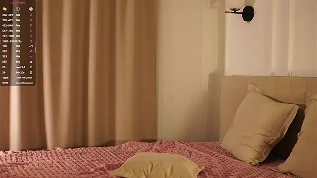 Snapshot of IdaJonesy chatting on February 2026 12:15:02 AM IdaJonesy online show from February 2026 12:15:02 AM