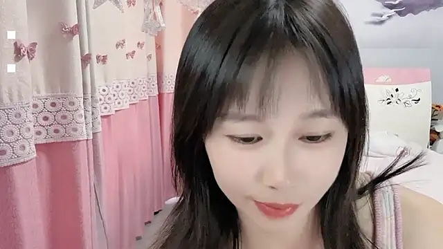 Snapshot of Shleybaby chatting on October 2025 06:50:02 AM Shleybaby online show from October 2025 06:50:02 AM