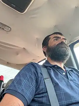 Onesieboy4daddys online show from April 2026 06:10:01 PM