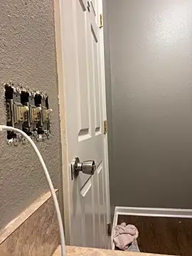 Onesieboy4daddys online show from April 2026 04:00:01 PM