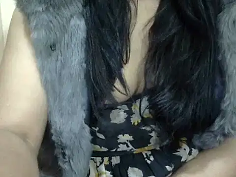 Snapshot of Naughty-Jiya chatting on March 2025 08:43:01 AM Naughty-Jiya online show from March 2025 08:43:01 AM