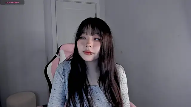 hee young11 online show from October 2025 05:35:02 PM