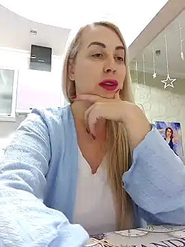 Snapshot of HotJanet chatting on February 2025 03:27:01 PM HotJanet online show from February 2025 03:27:01 PM