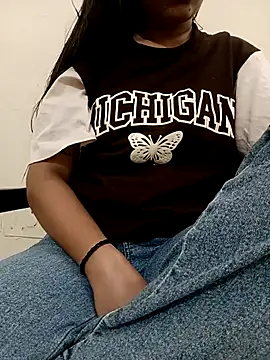 Snapshot of sweet_jia23 chatting on November 2025 04:45:02 AM sweet jia23 online show from November 2025 04:45:02 AM