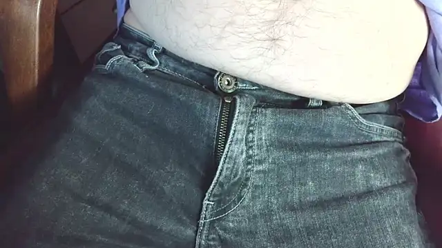 smoothandtiny online show from September 2025 06:00:01 PM