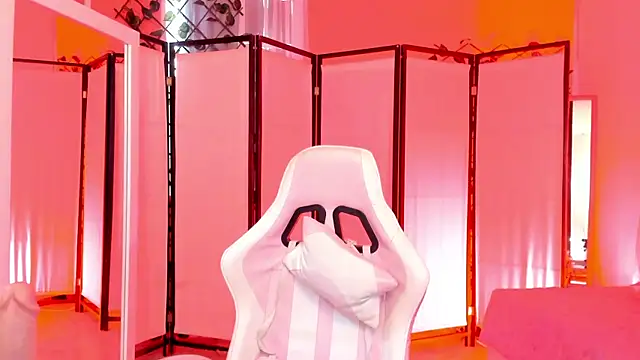 your khloe online show from December 2025 02:35:02 PM