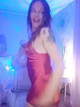 Luna Kitanna online show from June 2026 01:26:01 PM