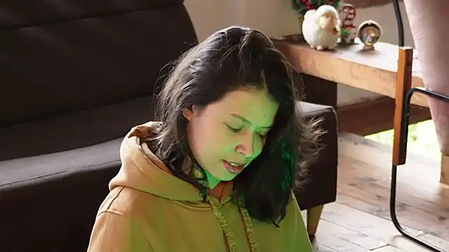 Kozzy  online show from December 2024 08:36:02 PM