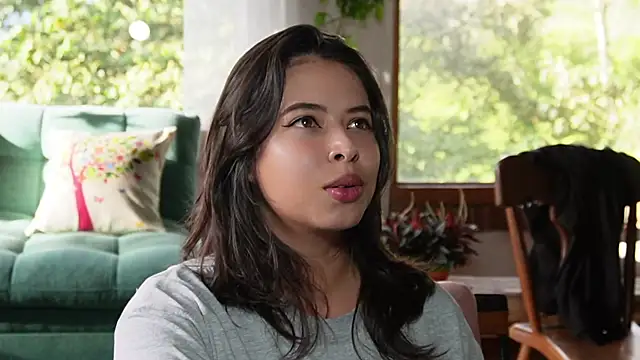 Kozzy  online show from December 2025 09:23:02 PM