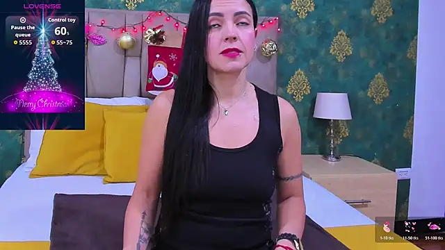 SuzanSmithh online show from December 2025 11:48:01 AM