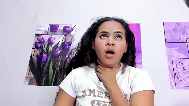 Snapshot of makena18 chatting on December 2024 07:41:02 PM makena18 online show from December 2024 07:41:02 PM