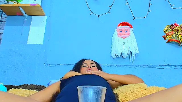 Snapshot of makena18 chatting on January 2025 03:49:02 PM makena18 online show from January 2025 03:49:02 PM