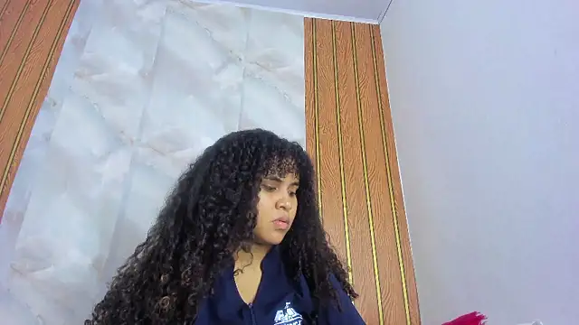 Snapshot of makena18 chatting on September 2025 01:59:02 PM makena18 online show from September 2025 01:59:02 PM