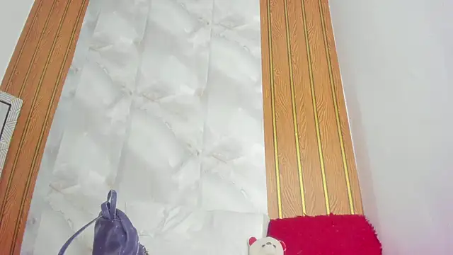 Snapshot of makena18 chatting on September 2025 02:44:02 PM makena18 online show from September 2025 02:44:02 PM