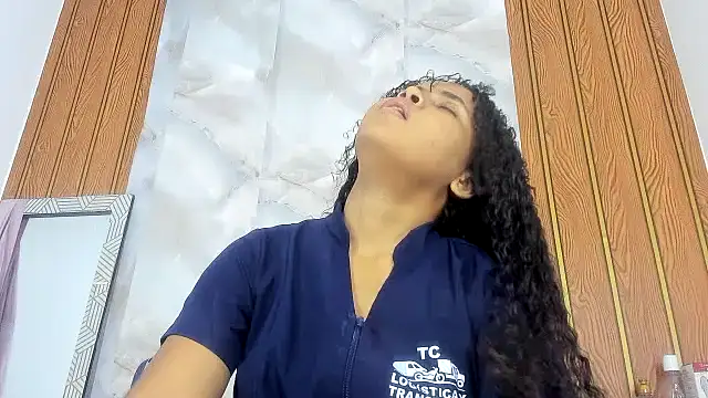 Snapshot of makena18 chatting on October 2025 01:52:01 PM makena18 online show from October 2025 01:52:01 PM