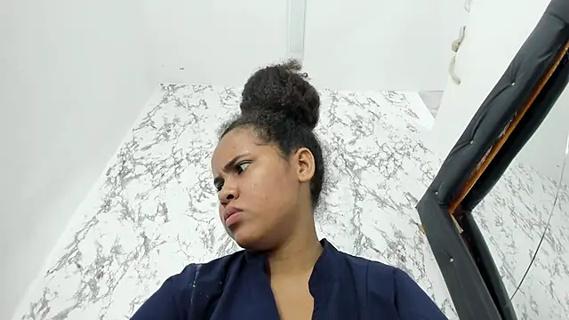 Snapshot of makena18 chatting on October 2025 01:58:01 PM makena18 online show from October 2025 01:58:01 PM