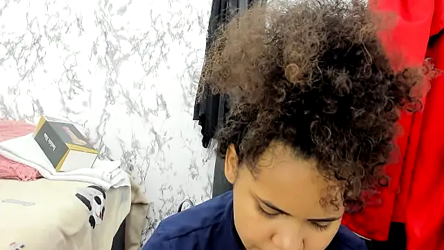 Snapshot of makena18 chatting on November 2025 05:26:01 PM makena18 online show from November 2025 05:26:01 PM