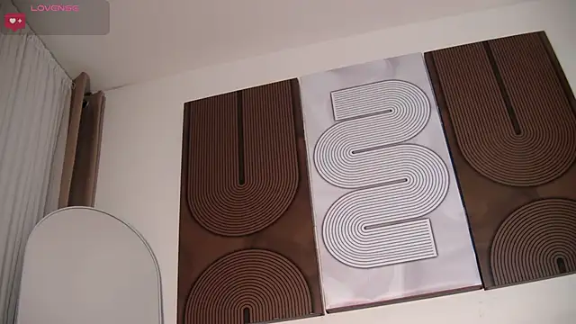 aidaadams online show from March 2026 11:34:02 AM