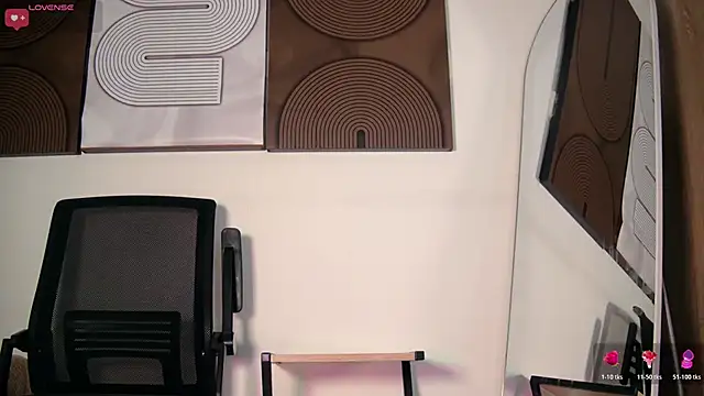 aidaadams online show from March 2026 10:45:02 AM