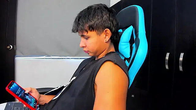 Snapshot of Bray_Kevin chatting on October 2025 06:19:02 PM Bray Kevin online show from October 2025 06:19:02 PM