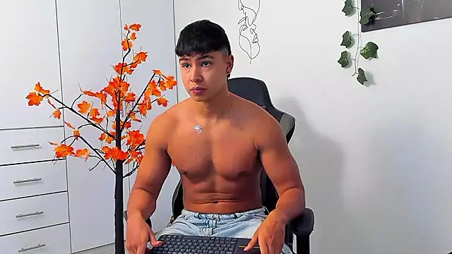 Snapshot of Bray_Kevin chatting on January 2026 06:44:02 PM Bray Kevin online show from January 2026 06:44:02 PM