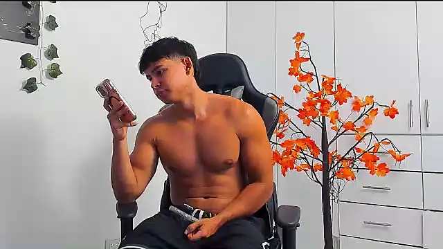 Snapshot of Bray_Kevin chatting on February 2026 05:02:02 AM Bray Kevin online show from February 2026 05:02:02 AM