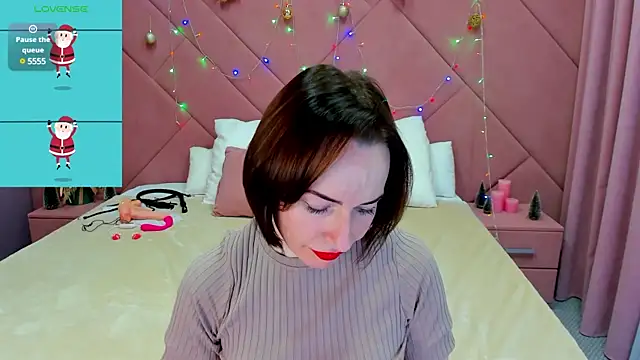 Snapshot of Jaqueline_Richardson chatting on December 2024 09:06:02 AM Jaqueline Richardson online show from December 2024 09:06:02 AM