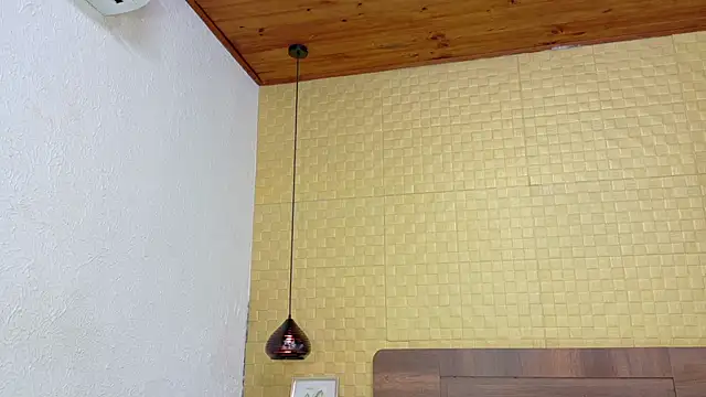 Snapshot of Mrs_booty chatting on January 2025 01:49:01 PM Mrs booty online show from January 2025 01:49:01 PM