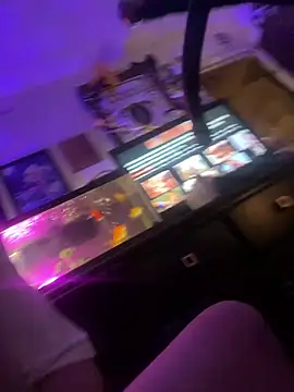 Snapshot of Helmut1971 chatting on February 2025 07:11:02 AM Helmut1971 online show from February 2025 07:11:02 AM