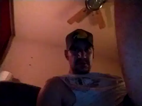 Snapshot of Ajhustler1@xh chatting on March 2025 04:14:01 AM Ajhustler1xh online show from March 2025 04:14:01 AM