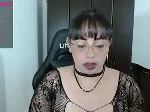 natashasmithe online show from December 2024 03:25:02 AM