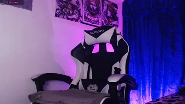 Snapshot of Ryan_coopper chatting on October 2025 02:55:01 AM Ryan coopper online show from October 2025 02:55:01 AM