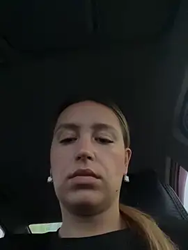 Snapshot of StasyWood chatting on October 2025 01:05:02 AM StasyWood online show from October 2025 01:05:02 AM