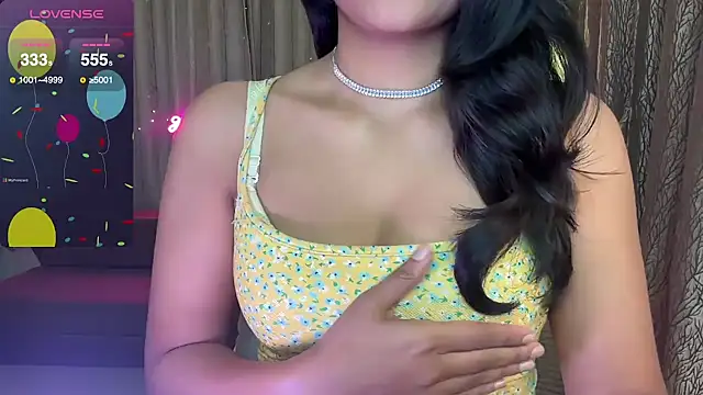 Snapshot of Magical_fairyy chatting on January 2025 07:49:01 PM Magical fairyy online show from January 2025 07:49:01 PM