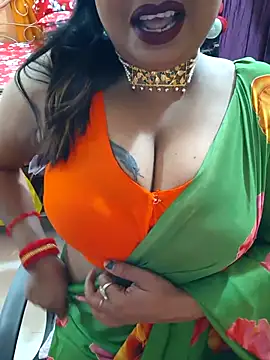 Snapshot of YR-SHIVANI chatting on October 2025 05:06:01 AM YR-SHIVANI online show from October 2025 05:06:01 AM