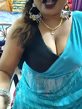 Snapshot of YR-SHIVANI chatting on October 2025 06:23:02 AM YR-SHIVANI online show from October 2025 06:23:02 AM