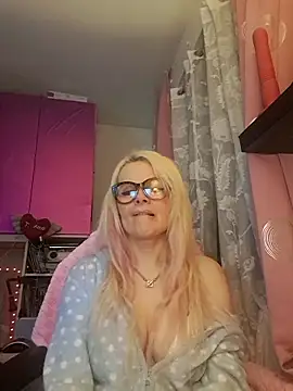 Angeldevilus online show from February 2025 12:19:02 AM