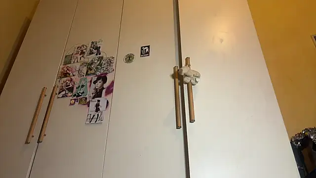 Snapshot of Monicbabe chatting on October 2025 03:53:01 PM Monicbabe online show from October 2025 03:53:01 PM