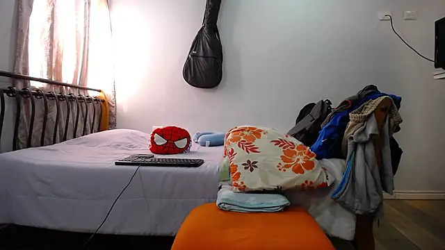 Snapshot of Iam_yourbabyprincess_XD chatting on January 2025 02:19:01 PM Iam yourbabyprincess XD online show from January 2025 02:19:01 PM