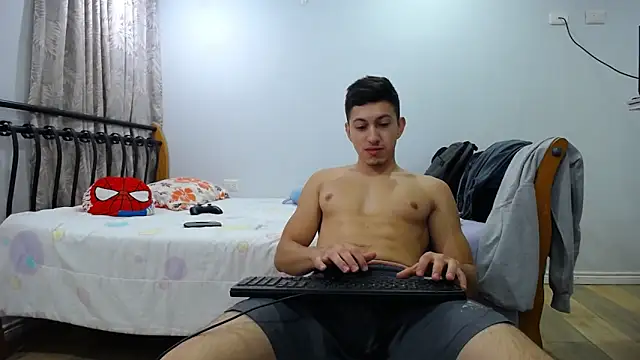 Snapshot of Iam_yourbabyprincess_XD chatting on February 2025 06:08:01 AM Iam yourbabyprincess XD online show from February 2025 06:08:01 AM